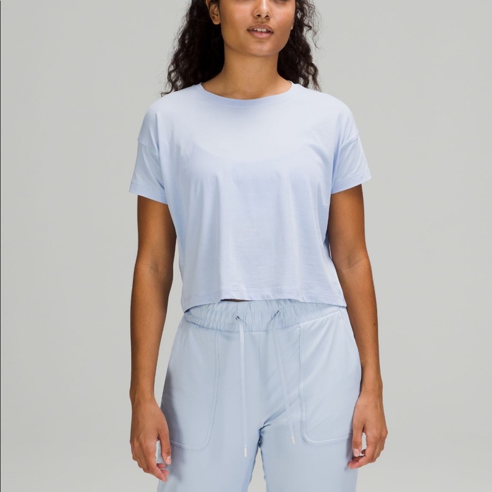 NWT lululemon Cates Tee - Cropped - Linen Blue